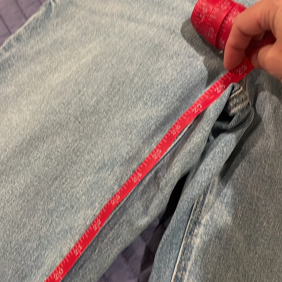 NWT 💙 Comfortable and Soft Short Super High-Rise Straight! - Picture 13 of 15